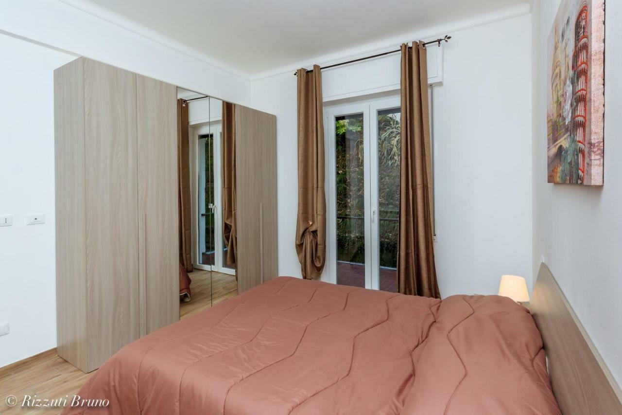 Happy House Savona Exterior foto